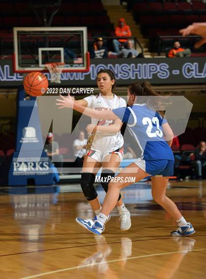 Thumbnail 3 in Haldane vs. Tuckahoe (NYSPHSAA  Section 1 Class C Semifinal) photogallery.