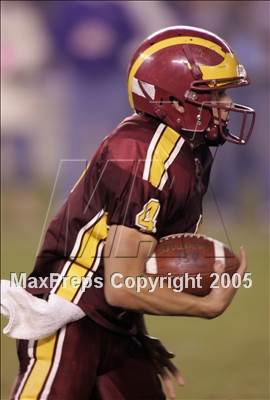 Thumbnail 2 in Carlsbad vs. Torrey Pines (D1 Section Final) photogallery.