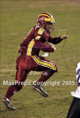 Thumbnail 2 in Carlsbad vs. Torrey Pines (D1 Section Final) photogallery.