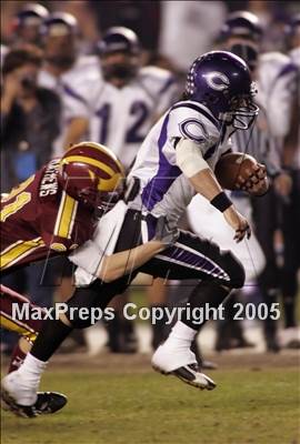 Thumbnail 1 in Carlsbad vs. Torrey Pines (D1 Section Final) photogallery.