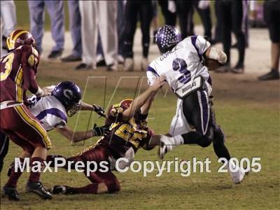Thumbnail 3 in Carlsbad vs. Torrey Pines (D1 Section Final) photogallery.