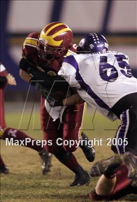 Thumbnail 2 in Carlsbad vs. Torrey Pines (D1 Section Final) photogallery.