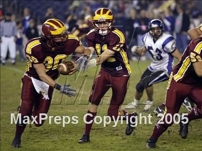 Thumbnail 1 in Carlsbad vs. Torrey Pines (D1 Section Final) photogallery.