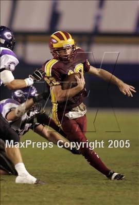 Thumbnail 2 in Carlsbad vs. Torrey Pines (D1 Section Final) photogallery.