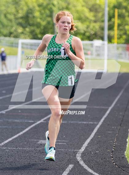 Thumbnail 2 in NCHSAA 4A West Regional Championships photogallery.