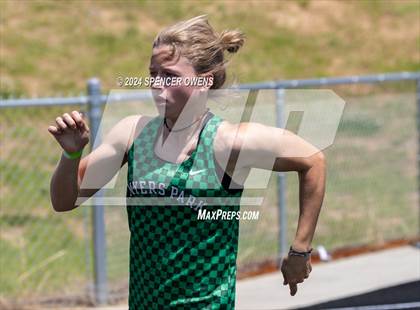 Thumbnail 3 in NCHSAA 4A West Regional Championships photogallery.