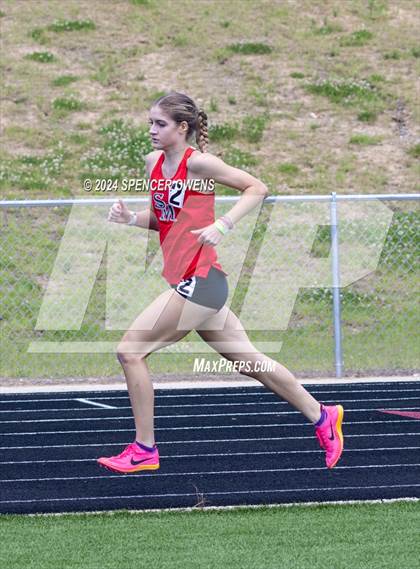 Thumbnail 2 in NCHSAA 4A West Regional Championships photogallery.