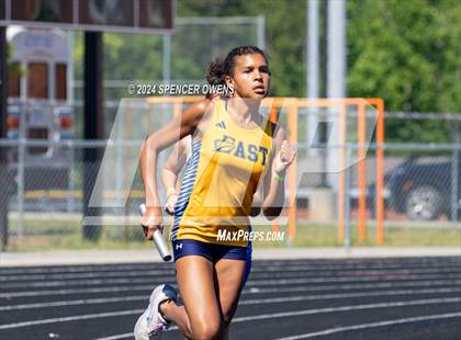 Thumbnail 3 in NCHSAA 4A West Regional Championships photogallery.