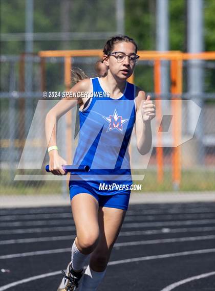 Thumbnail 1 in NCHSAA 4A West Regional Championships photogallery.