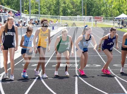 Thumbnail 2 in NCHSAA 4A West Regional Championships photogallery.