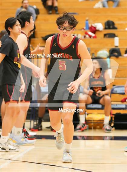 Thumbnail 1 in Arcadia vs Crescenta Valley photogallery.