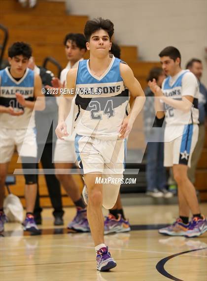 Thumbnail 1 in Arcadia vs Crescenta Valley photogallery.