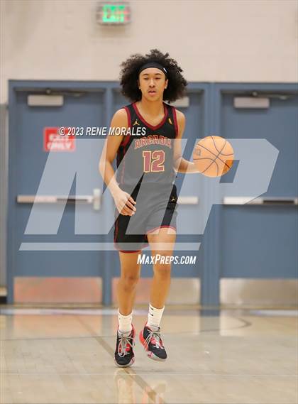 Thumbnail 2 in Arcadia vs Crescenta Valley photogallery.