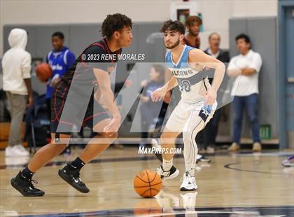 Thumbnail 2 in Arcadia vs Crescenta Valley photogallery.
