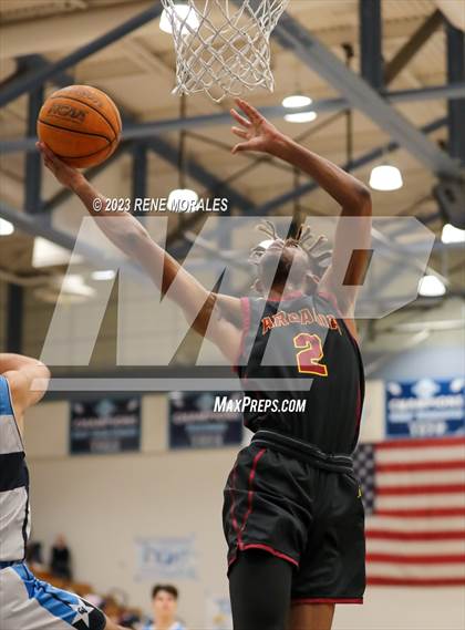 Thumbnail 2 in Arcadia vs Crescenta Valley photogallery.