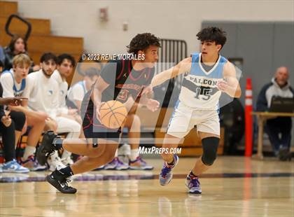 Thumbnail 3 in Arcadia vs Crescenta Valley photogallery.