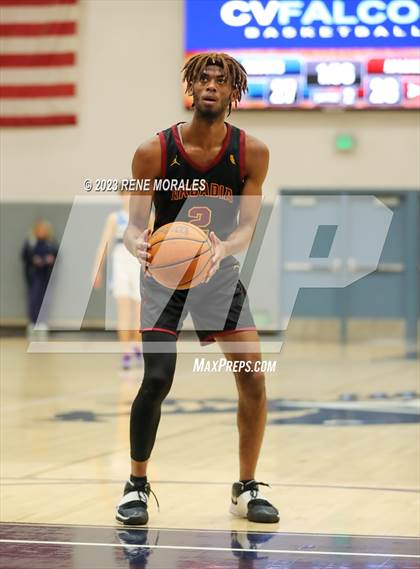 Thumbnail 3 in Arcadia vs Crescenta Valley photogallery.