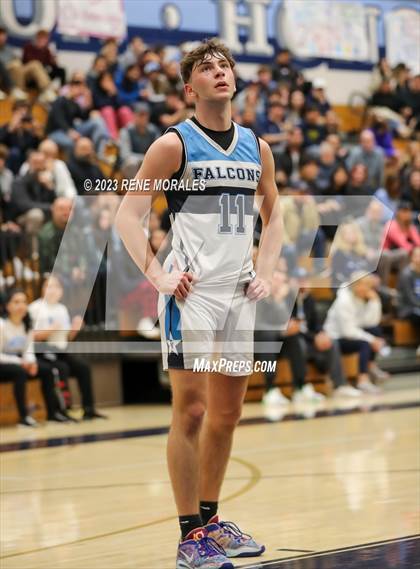 Thumbnail 2 in Arcadia vs Crescenta Valley photogallery.