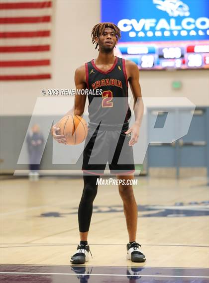 Thumbnail 3 in Arcadia vs Crescenta Valley photogallery.
