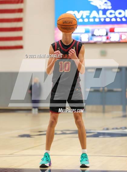 Thumbnail 2 in Arcadia vs Crescenta Valley photogallery.