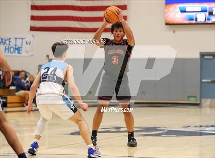 Thumbnail 2 in Arcadia vs Crescenta Valley photogallery.