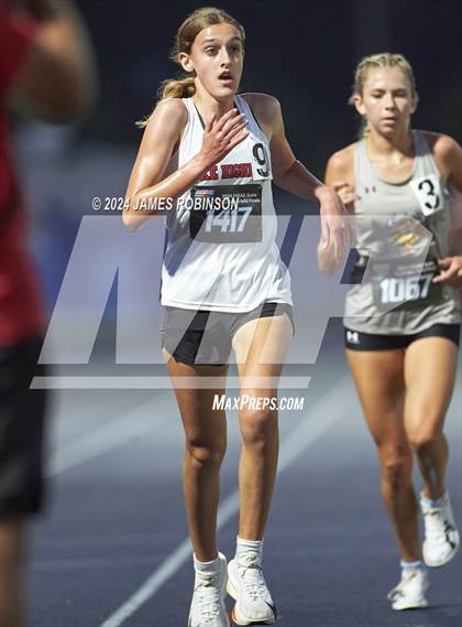 Thumbnail 3 in FHSAA 2A Finals (3200 Meters) photogallery.