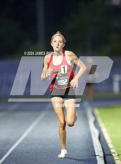 Thumbnail 2 in FHSAA 2A Finals (3200 Meters) photogallery.