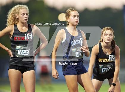 Thumbnail 3 in FHSAA 2A Finals (3200 Meters) photogallery.