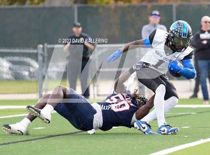 Thumbnail 2 in North Crowley vs Allen (UIL 6A D1 Quarterfinal playoff) photogallery.