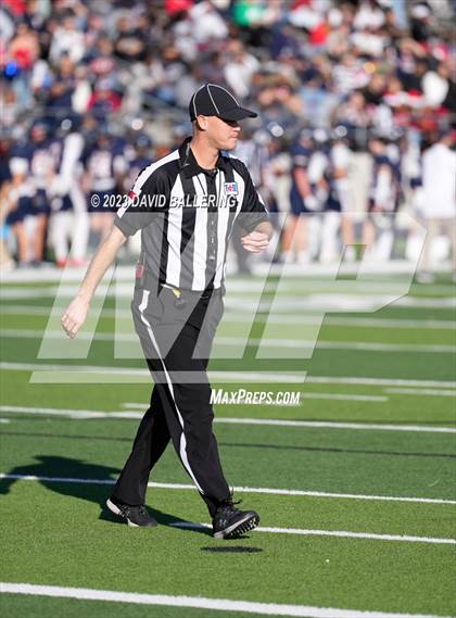 Thumbnail 3 in North Crowley vs Allen (UIL 6A D1 Quarterfinal playoff) photogallery.