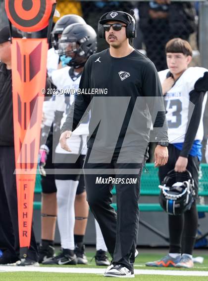 Thumbnail 3 in North Crowley vs Allen (UIL 6A D1 Quarterfinal playoff) photogallery.