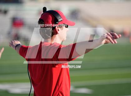 Thumbnail 3 in North Crowley vs Allen (UIL 6A D1 Quarterfinal playoff) photogallery.