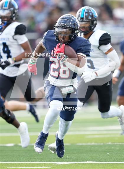 Thumbnail 1 in North Crowley vs Allen (UIL 6A D1 Quarterfinal playoff) photogallery.