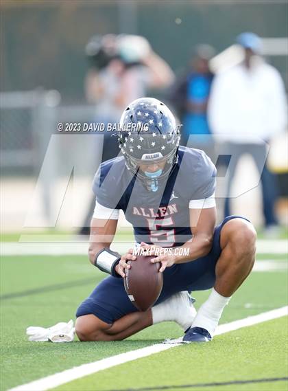 Thumbnail 1 in North Crowley vs Allen (UIL 6A D1 Quarterfinal playoff) photogallery.