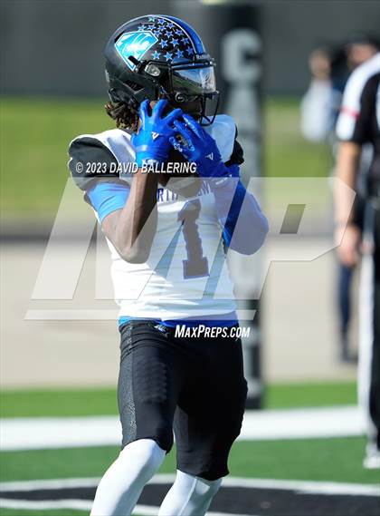 Thumbnail 1 in North Crowley vs Allen (UIL 6A D1 Quarterfinal playoff) photogallery.