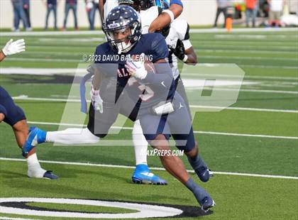 Thumbnail 2 in North Crowley vs Allen (UIL 6A D1 Quarterfinal playoff) photogallery.