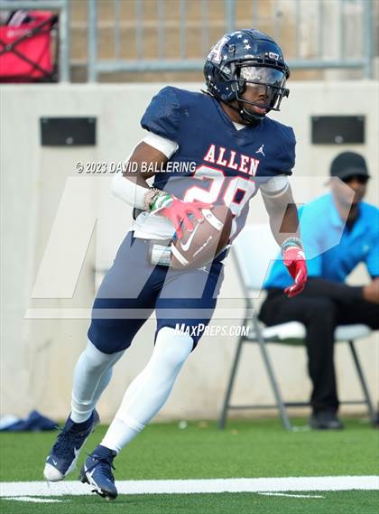 Thumbnail 2 in North Crowley vs Allen (UIL 6A D1 Quarterfinal playoff) photogallery.