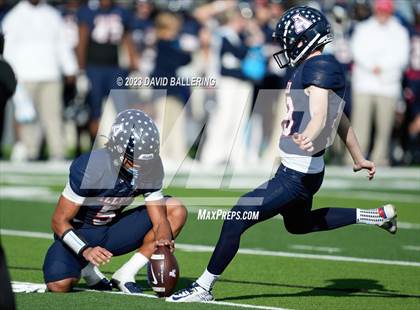 Thumbnail 1 in North Crowley vs Allen (UIL 6A D1 Quarterfinal playoff) photogallery.