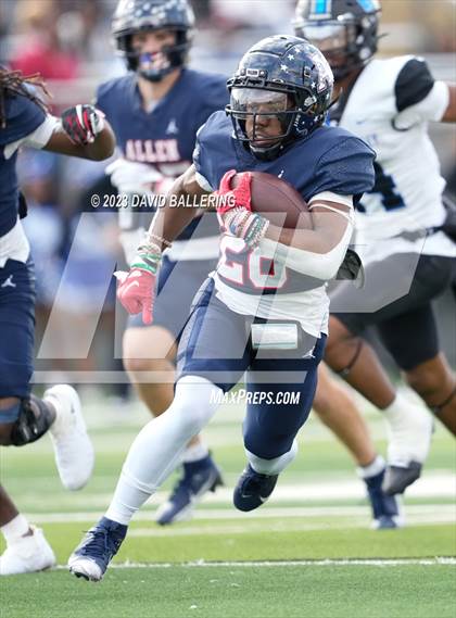Thumbnail 3 in North Crowley vs Allen (UIL 6A D1 Quarterfinal playoff) photogallery.