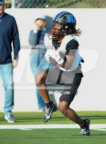 Thumbnail 1 in North Crowley vs Allen (UIL 6A D1 Quarterfinal playoff) photogallery.