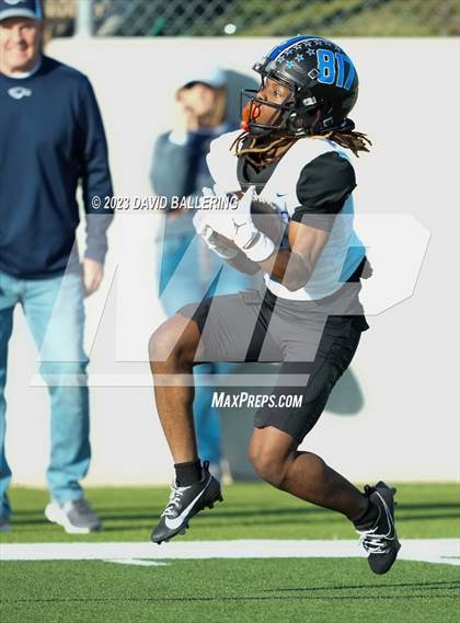 Thumbnail 3 in North Crowley vs Allen (UIL 6A D1 Quarterfinal playoff) photogallery.