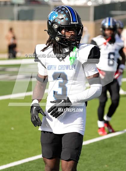 Thumbnail 3 in North Crowley vs Allen (UIL 6A D1 Quarterfinal playoff) photogallery.