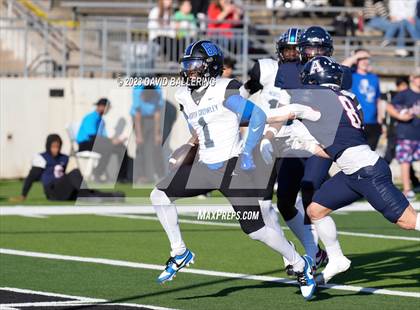 Thumbnail 3 in North Crowley vs Allen (UIL 6A D1 Quarterfinal playoff) photogallery.