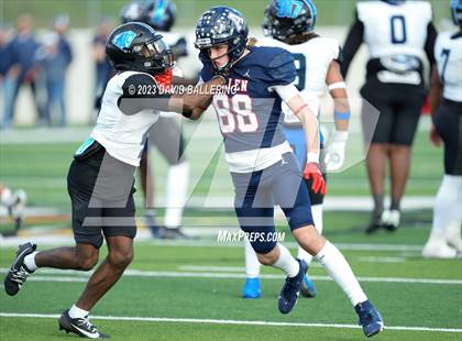 Thumbnail 3 in North Crowley vs Allen (UIL 6A D1 Quarterfinal playoff) photogallery.