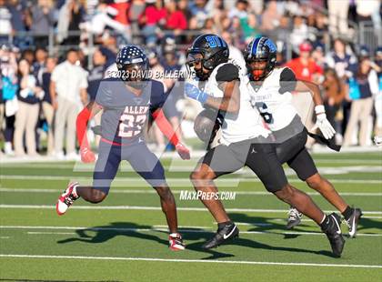 Thumbnail 1 in North Crowley vs Allen (UIL 6A D1 Quarterfinal playoff) photogallery.