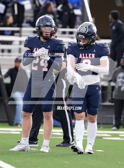 Thumbnail 2 in North Crowley vs Allen (UIL 6A D1 Quarterfinal playoff) photogallery.