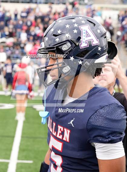 Thumbnail 2 in North Crowley vs Allen (UIL 6A D1 Quarterfinal playoff) photogallery.
