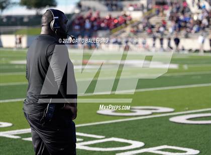 Thumbnail 3 in North Crowley vs Allen (UIL 6A D1 Quarterfinal playoff) photogallery.