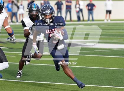 Thumbnail 3 in North Crowley vs Allen (UIL 6A D1 Quarterfinal playoff) photogallery.
