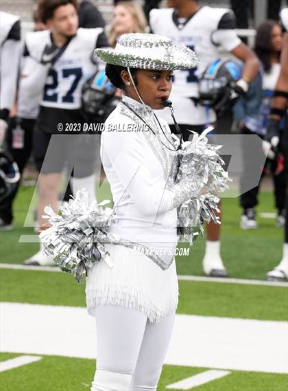 Thumbnail 3 in North Crowley vs Allen (UIL 6A D1 Quarterfinal playoff) photogallery.